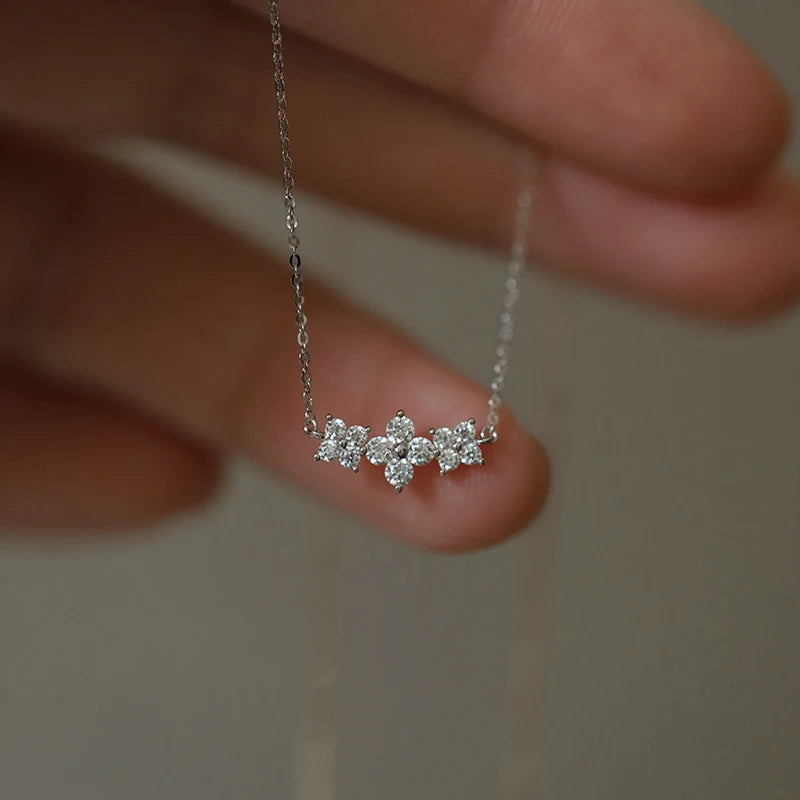 Lumière Clover Necklace – 3 Moissanite Clovers