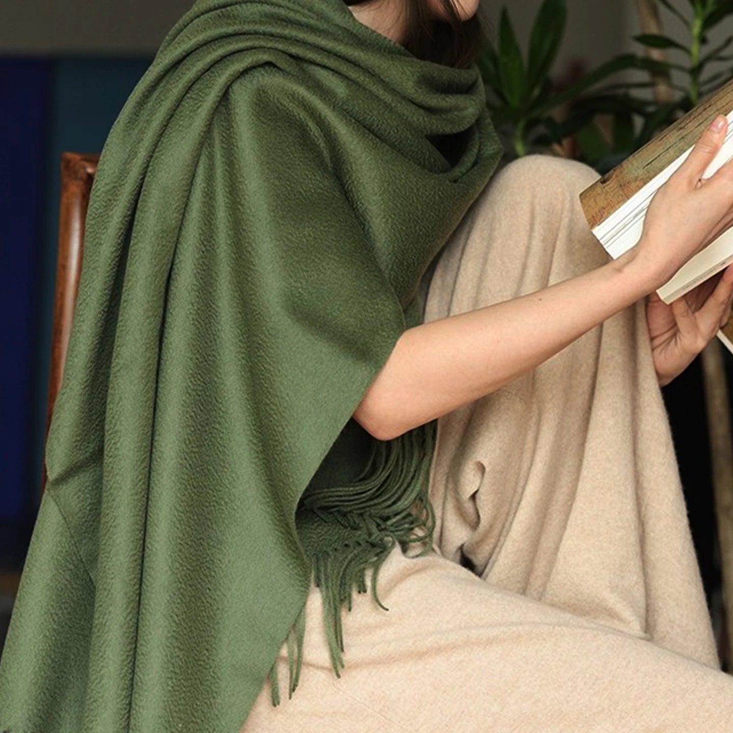 100% Wool Thick Scarf - Christmas Gift For Women & Men