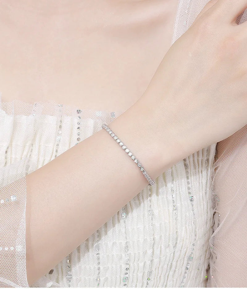 Round Cut Moissanite Tennis Bracelet