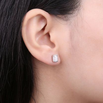 Emerald Cut 1.6 Carat Moissanite Stud Earrings – Luxury Gift for Her